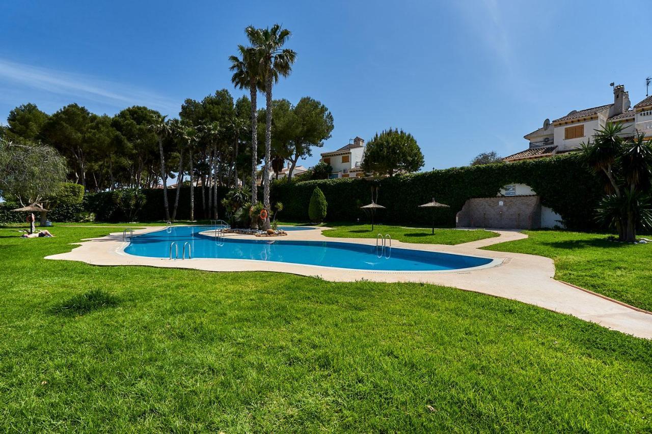 Espanhouse Rio Mar Pilar de la Horadada Eksteriør billede